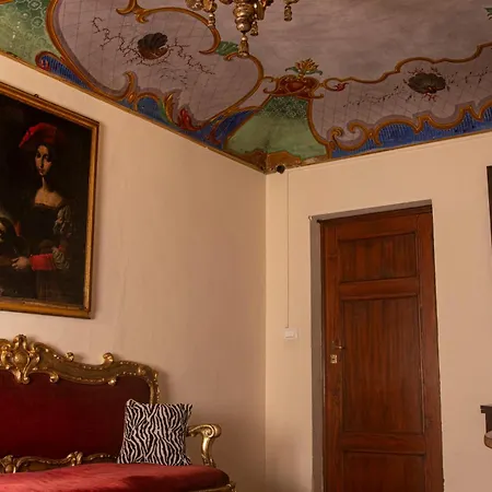 Palazzo Micheletti Apartman *
